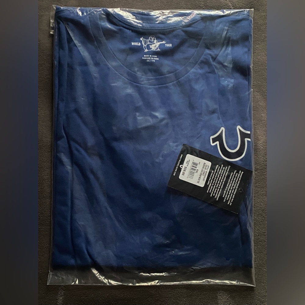 Authentic true religion T shirt
